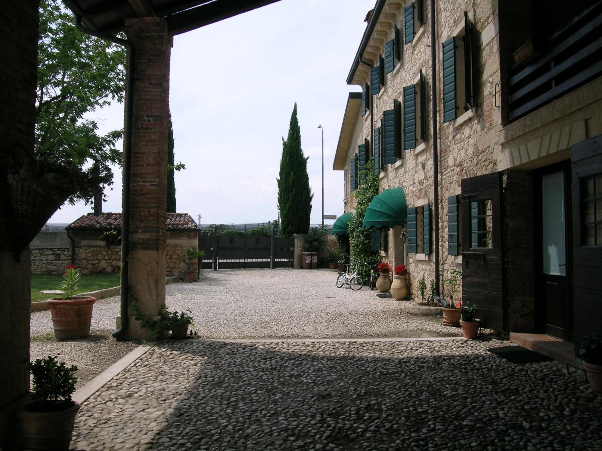 I Costanti Villa Caldiero Bagian luar foto
